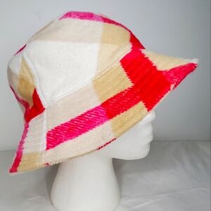 MONROW - bucket hat-women-Plaid design- fully linned polyester and wool